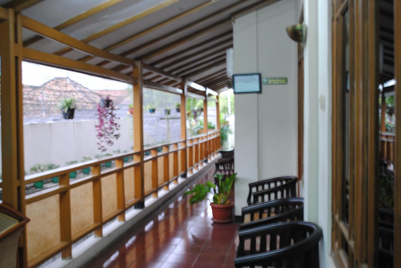 Hotel Wisata Baru Serang Eksteriør billede