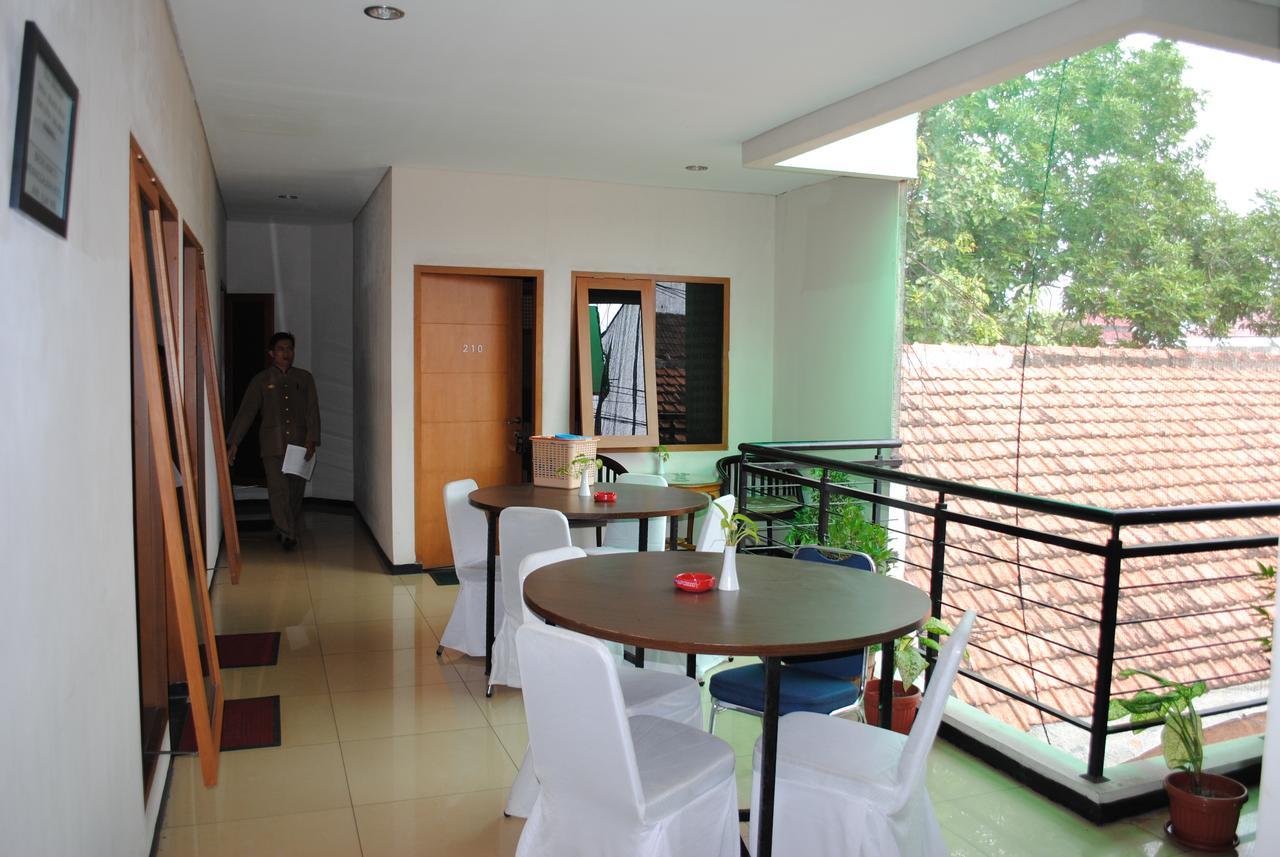 Hotel Wisata Baru Serang Eksteriør billede
